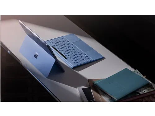 Surface Pro Flex Keyboard QWERTY + Slim Pen CM SC English Black