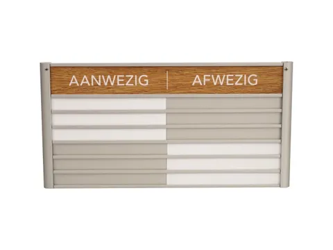 Menoor In-Uit bord 6 namen Aluminium Aanwezig/Afwezig Houtlook