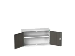 wandkast 600x1050x350mm 1xStalen bodem sokkel Ral 7035 front Ral 7016