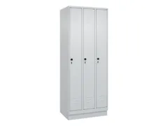 locker,HxBxD 1950x750x500mm,3vak,vak B 250mm,draaigrendel,sokkel