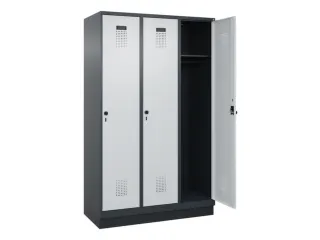 locker,HxBxD 1950x1200x500mm,3vak,vak B 400mm,draaigrendel,sokkel - 2