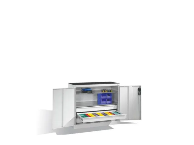 grootvolumekast met openslaande deuren,romp RAL7035,front RAL7035