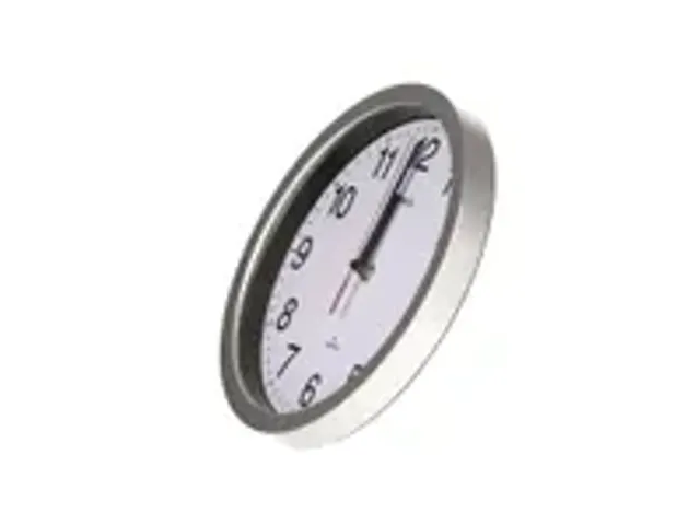 OUTLET Wandklok MAUL Run RC Ø25x5cm kunststof zilver/wit incl batteri