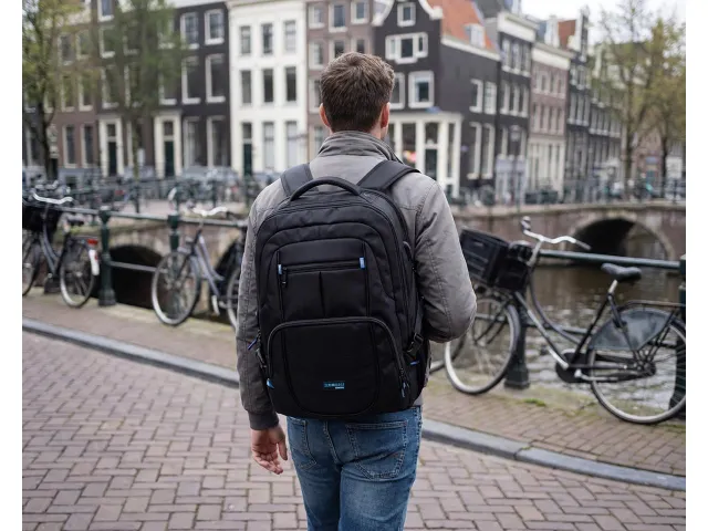 rugzak Amsterdam 35 l 17 inch zwart