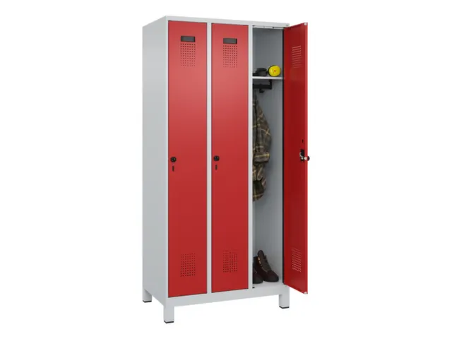 locker,HxBxD 1950x900x500mm,3vak,vak B 300mm,draaigrendel,voeten