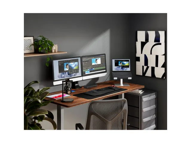 SD4843P EQ USB-C 10Gbps Triple Video Driverless Dock