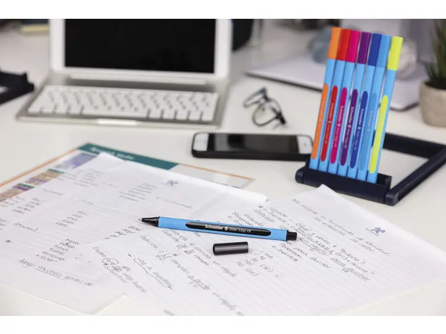 Stylo bille Schneider Slider Edge XB assorti étui 8 pièces