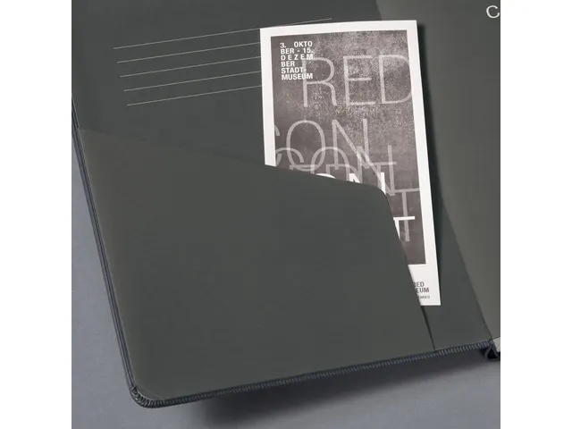 Notitieboek Conceptum A5 grijs metallic gelinieerd hardcover