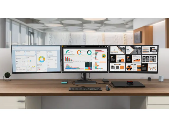 i-tec USB-C Metal Ergonomic 4K 3x Display Docking Station