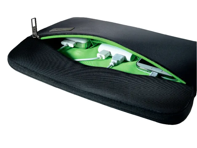 Pochette tablette chargeur Leitz Complete 10 inch noir