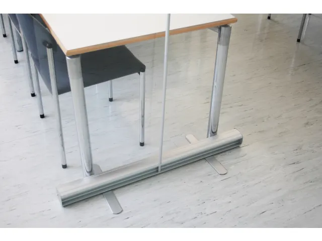 anti-speekselscherm,PET-folie,glashelder,frame aluminium