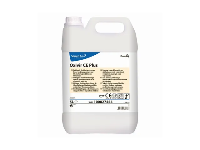 Oxivir Plus CE Reinigings- en Desinfectiemiddel 2x5 Liter