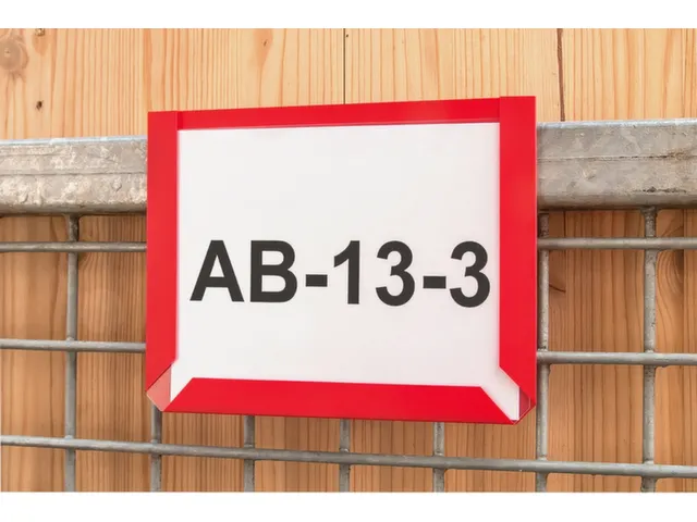 zichtpaneel,DIN A4,staand,rood,achterzijde magnetisch