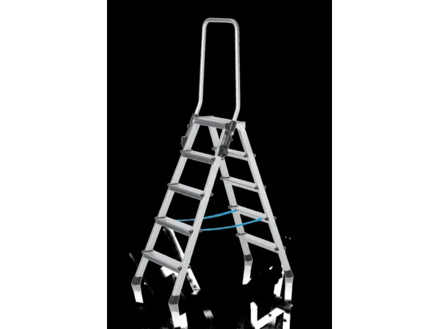 trapladder,NL,beide zijden,2x5aluminium gegroefd,balk L 1,36m