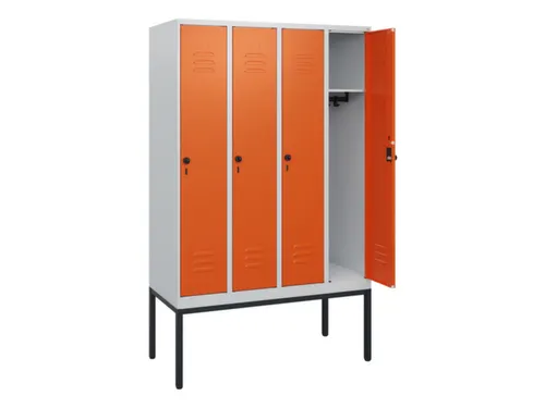 locker,HxBxD 1950x1200x500mm,4vak,vak B 300mm,draaigrendel