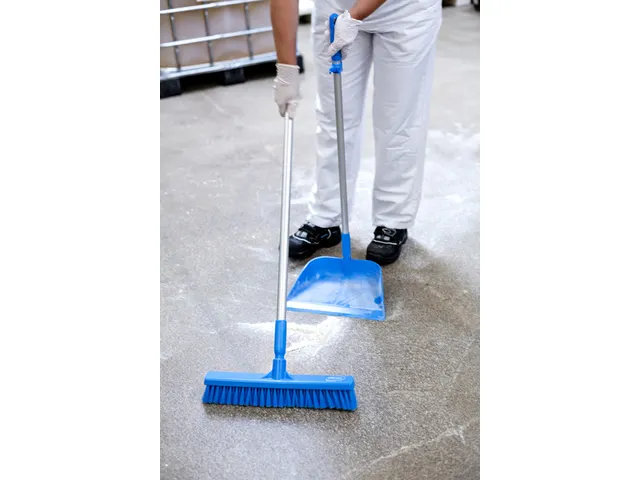 Veger Vikan zachte gespleten vezel bezem 410mm wit