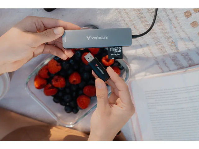 V200 Metal Usb Stick 128Gb