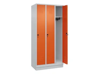 locker,HxBxD 1950x900x500mm,3vak,vak B 300mm,draaigrendel,sokkel - 2