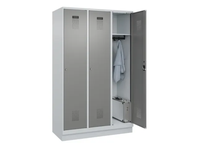 locker,HxBxD 1950x1200x500mm,3vak,vak B 400mm,cil.-slot,sokkel