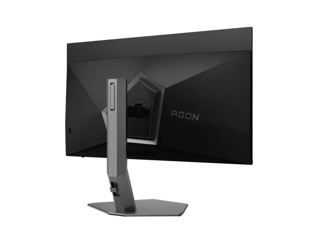 Monitor 31.5 inch Panel resolution 3840x2160, Max Refresh rate