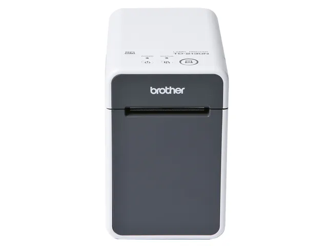Brother TD-2135NWB desktop labelprinter met wifi en bluetooth