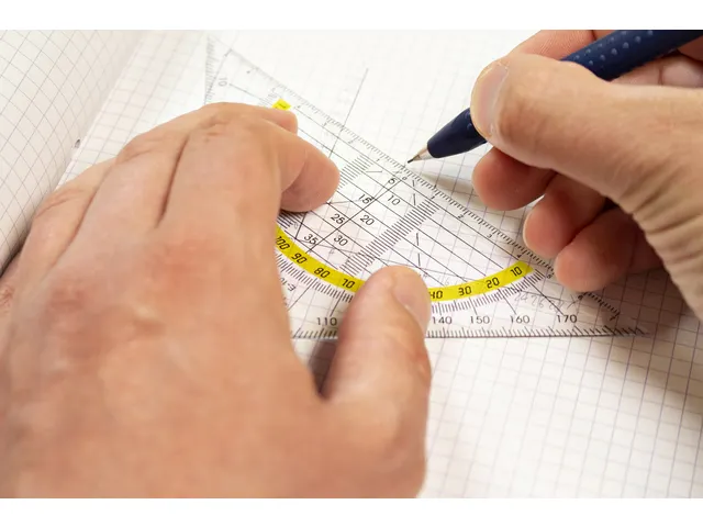 Equerre Géométrique Westcott 140mm Transparent