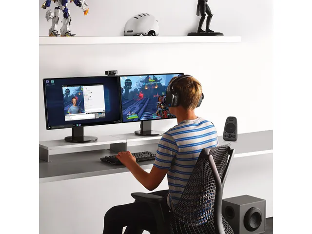Système haut-parleurs Logitech Z625 avec caisson de basses et entrée
