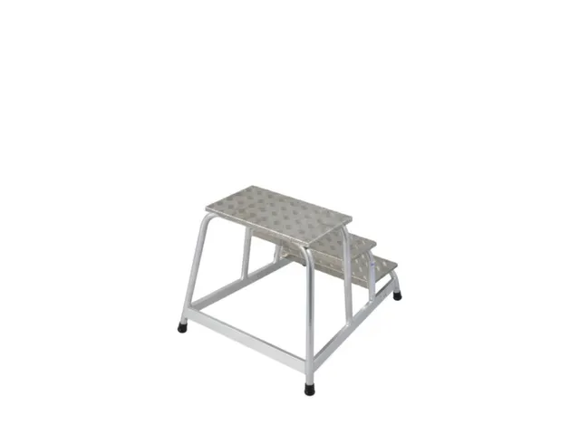 Marchepied Industriel Aluminium H 0 6M 3Marches Plateforme Incluse