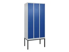 locker,HxBxD 2120x900x500mm,3vak,vak B 300mm,cil.-slot,voetonderstel