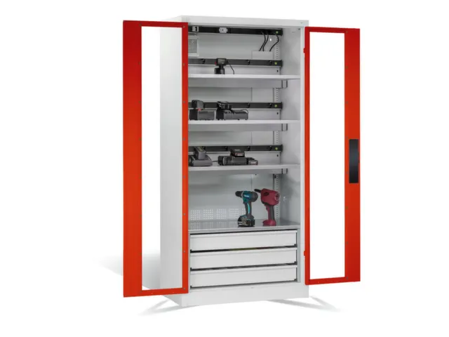 acculaadkast 1950x930x500mm 15stekkerdozen 230V ventilator fr. RAL3000