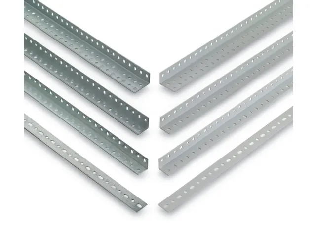 Profilé À Assembler Dimensions 38X38X1 7Mm L 3 0M Trous 8 5/12X8 5/8