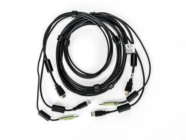 Vertiv Avocent CBL0111, 3 m, USB, USB, HDMI, USB, 1-HDMI, 1-USB, 1-3.5