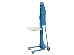 lifter,draagverm. 100kg,platform LxB 470x600mm,zwenkwielen PU
