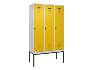 locker,HxBxD 2120x1200x500mm,3vak,vak B 400mm,draaigrendel - 2